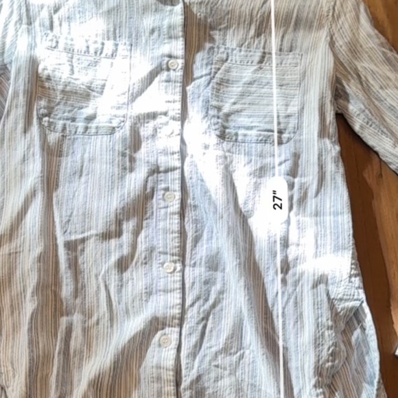 Athleta Women's Casual Long Sleeve Lightweight Button Up Shirt Size Medium - Picture 4 of 7